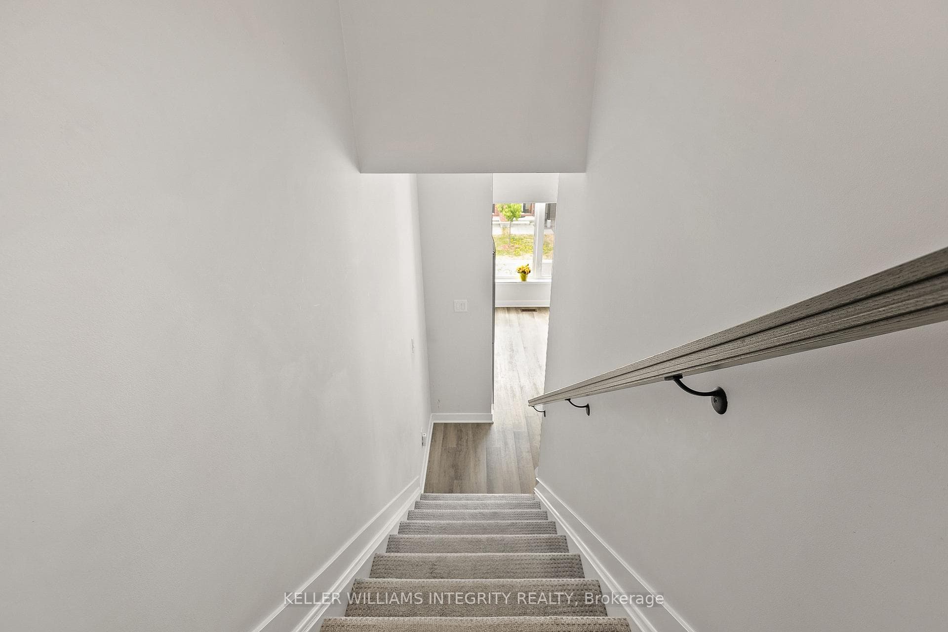 140 Visor Private photo 22