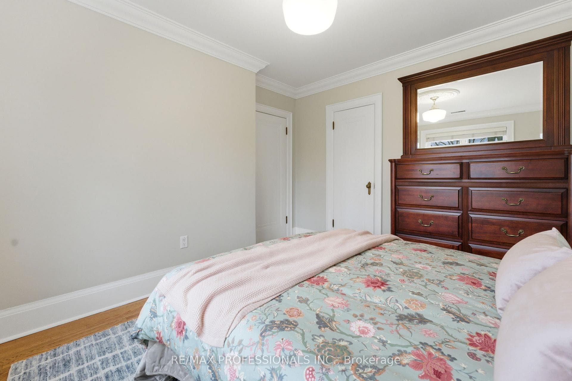 5 Princeton Road photo 28
