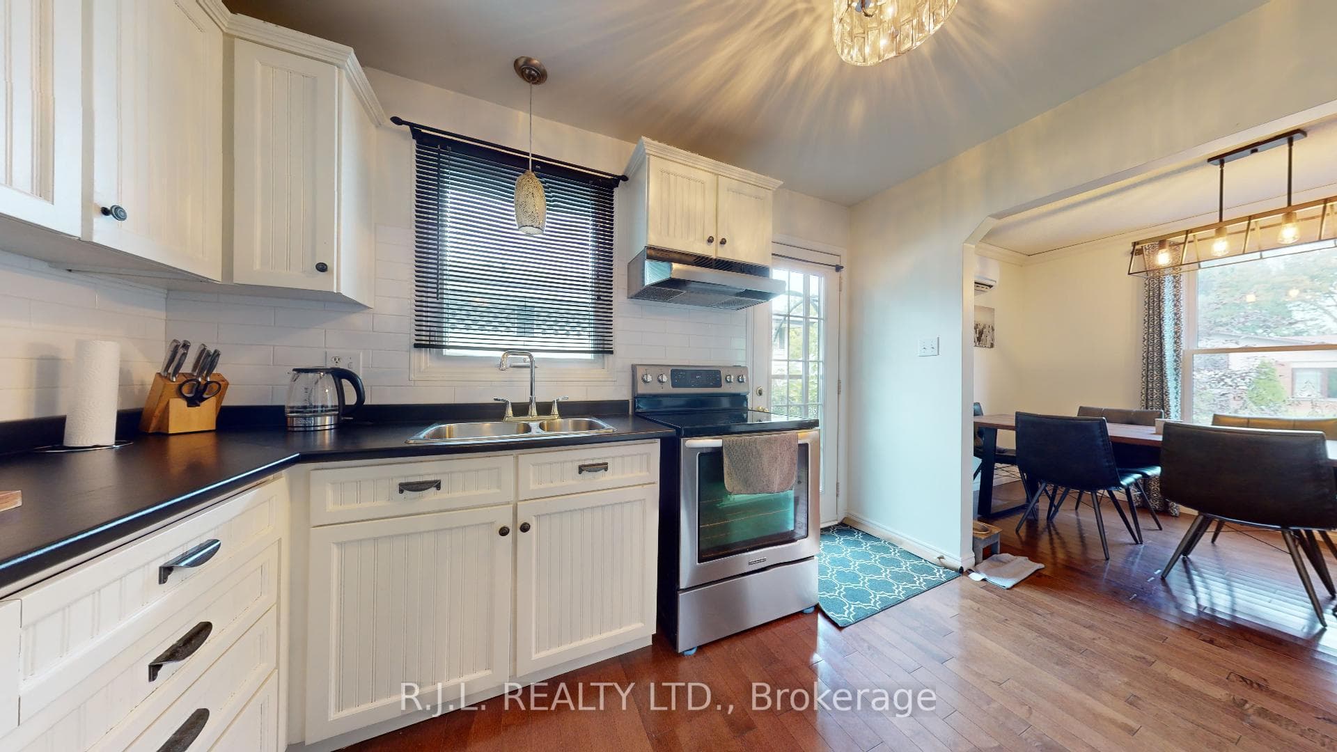 8 Coyle Crescent photo 18