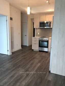 50 FOREST MANOR Road Unit 1706 photo 7