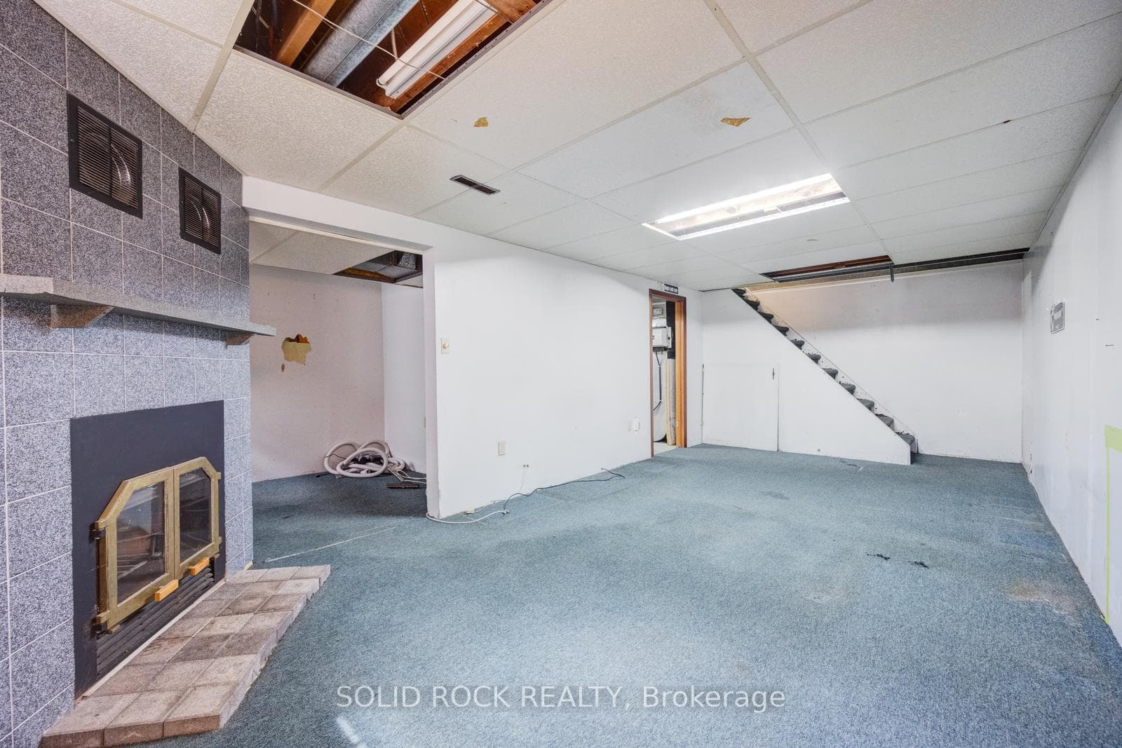 84 Sutherland Avenue photo 34