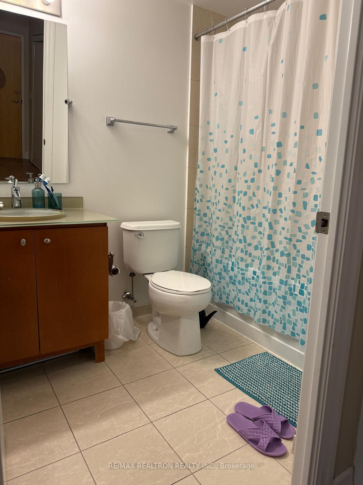8 Scollard Street Unit 707 photo 9