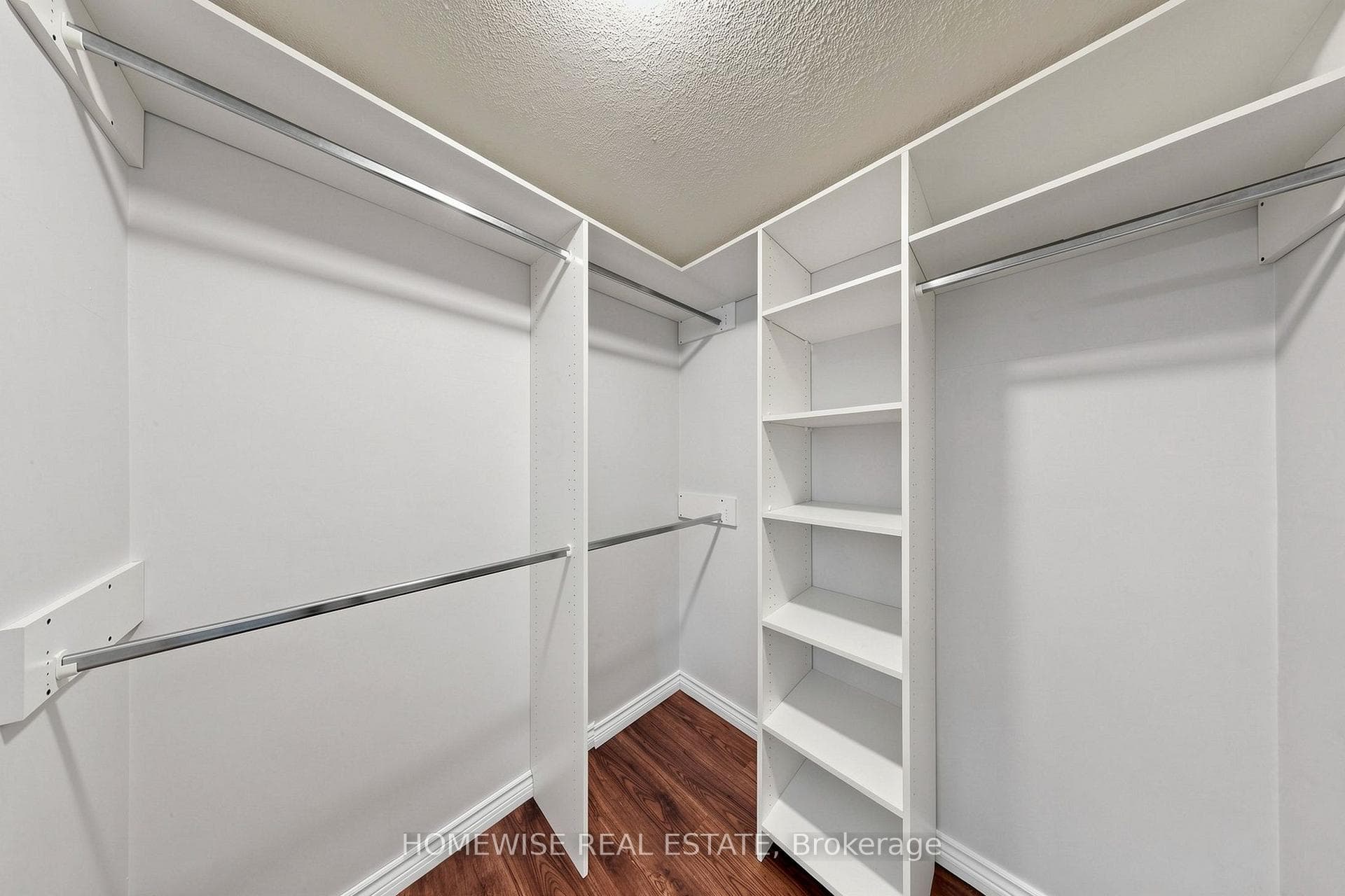 11 Briarcliffe Crescent photo 25