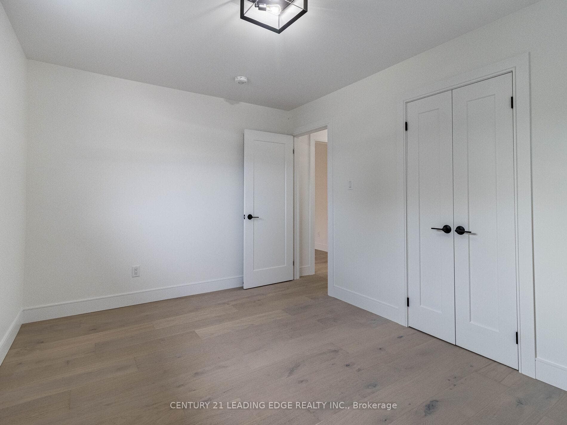 3278 Trevor Court photo 34