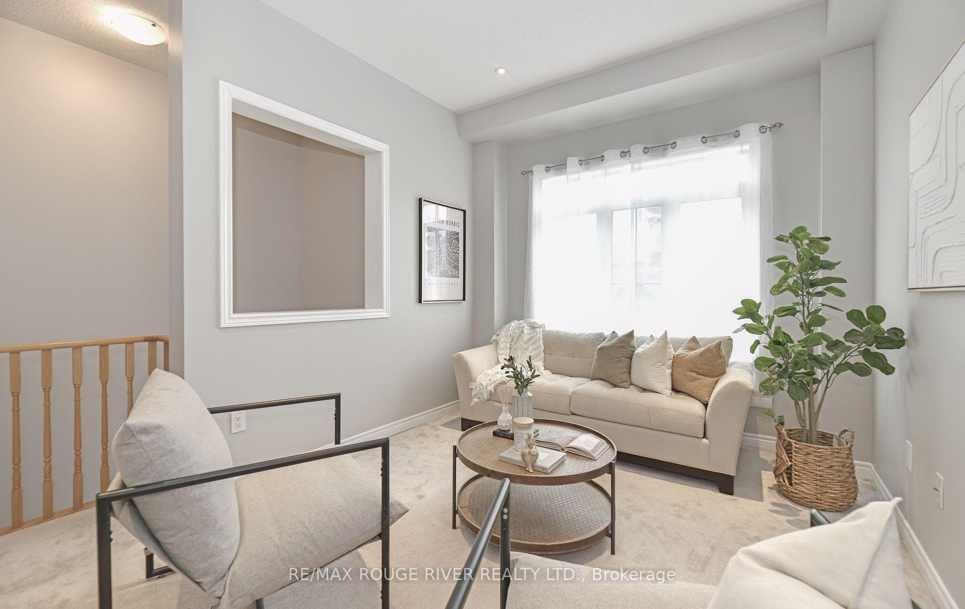 37 Martinworth Lane photo 3