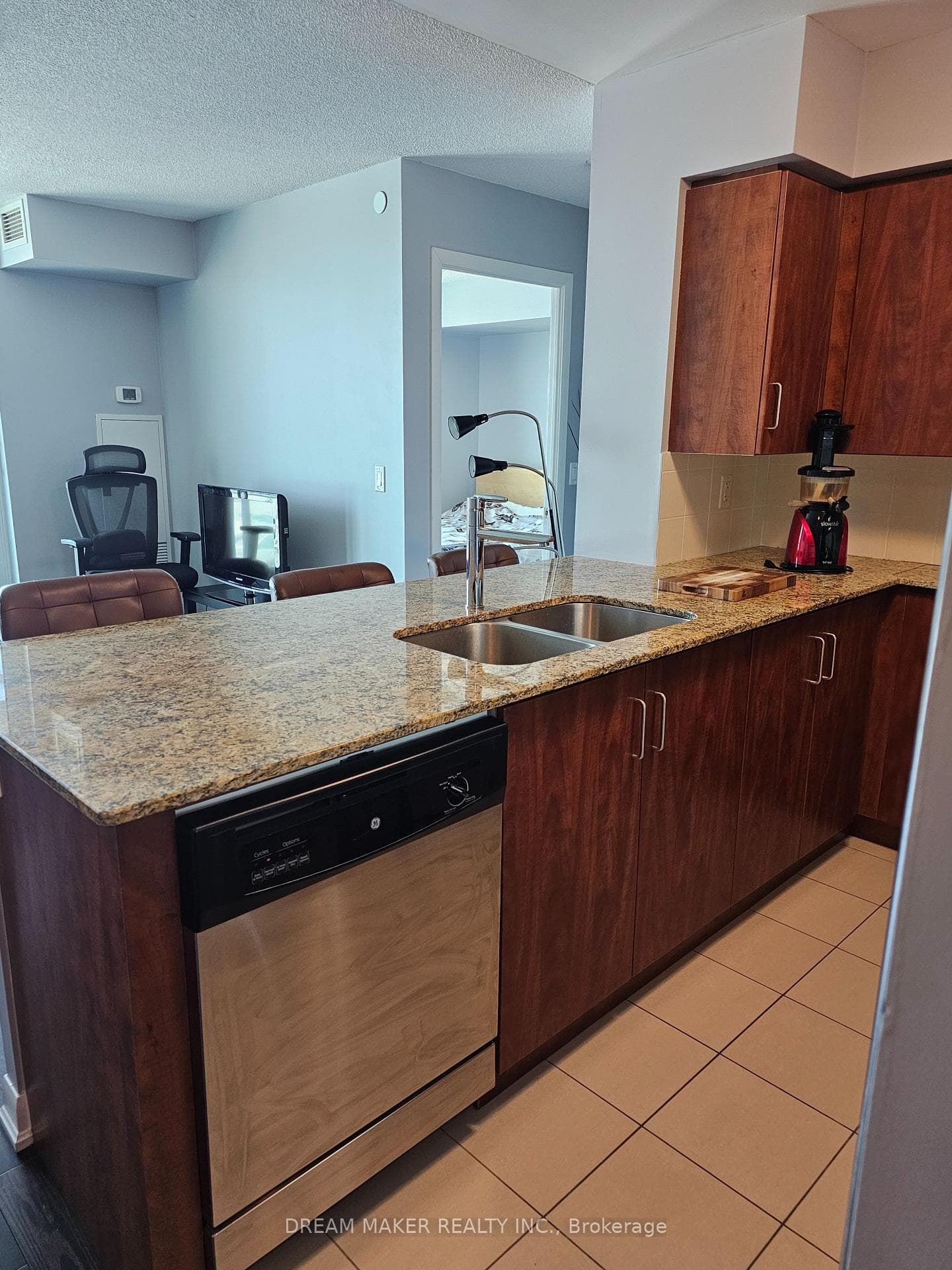 205 Sherway Gardens Road Unit 1808 photo 4