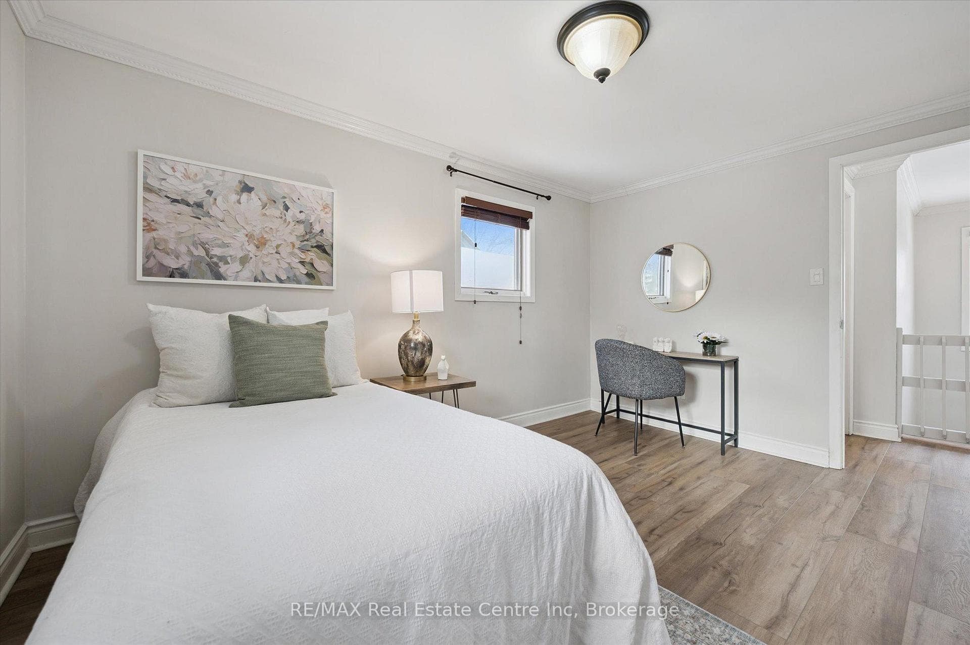 64 Stuart Street photo 19