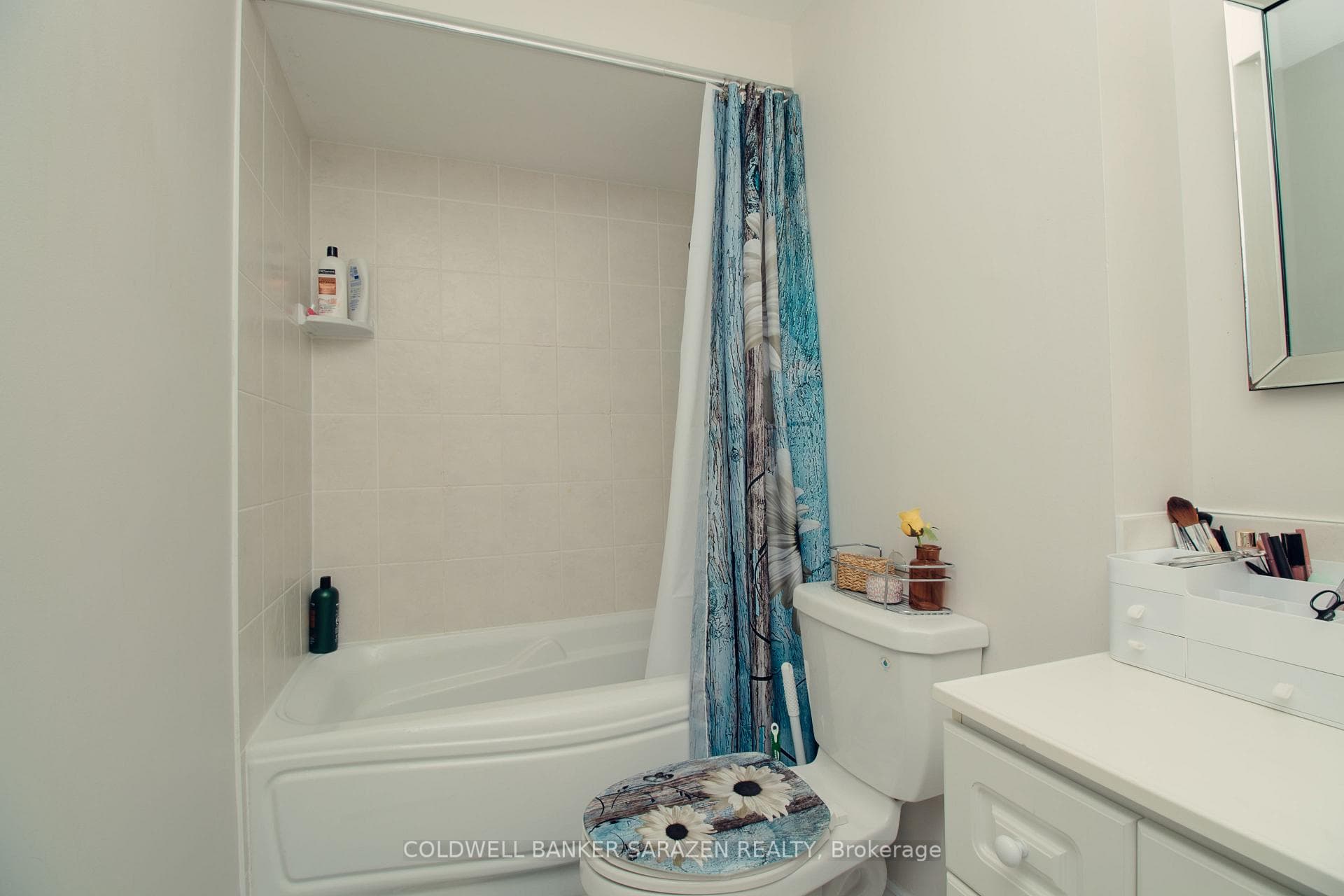 1100 Ambleside Drive Unit 710 photo 17