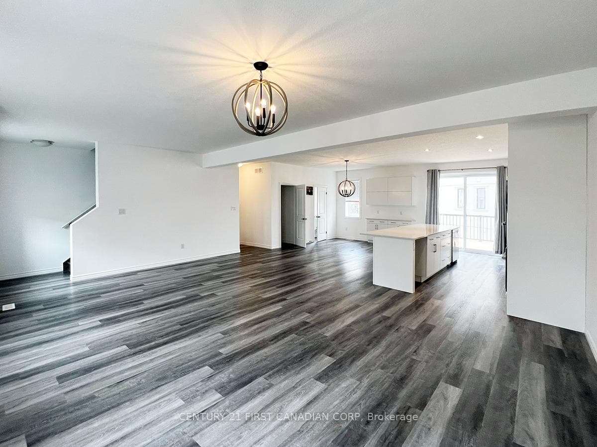 435 Callaway Road Unit 9 photo 2