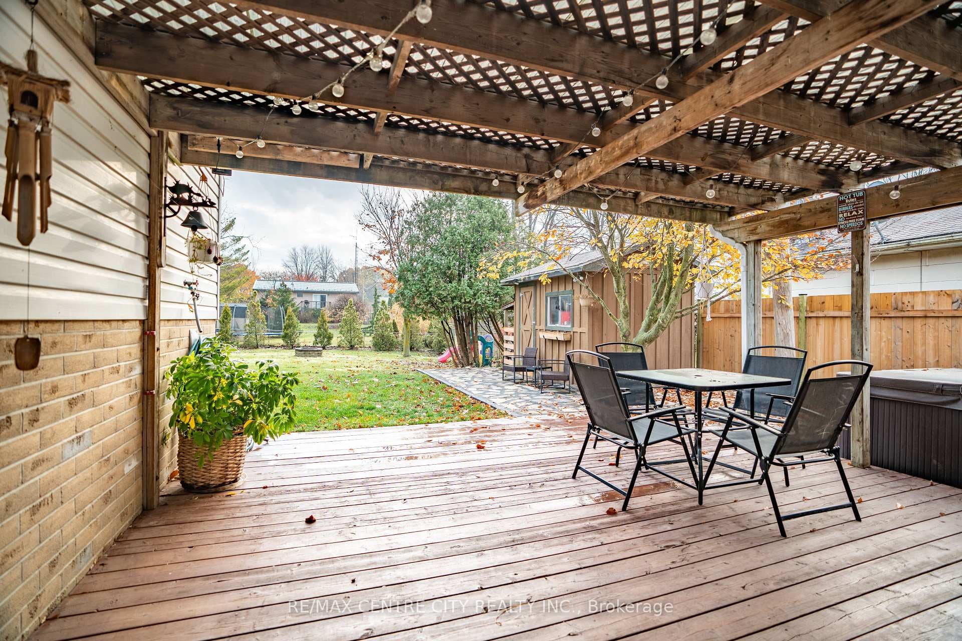 78 Chittim Road photo 24