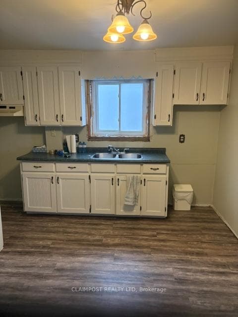 59 Lincoln Avenue photo 4