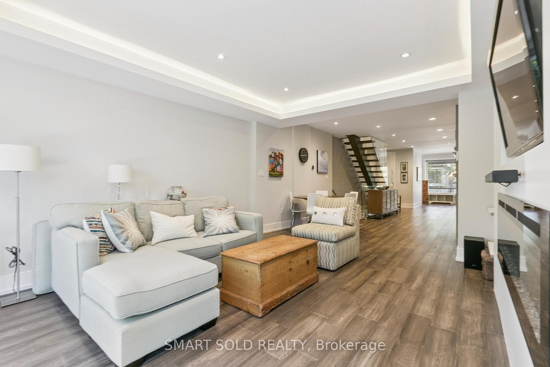 341 Balliol Street photo 16