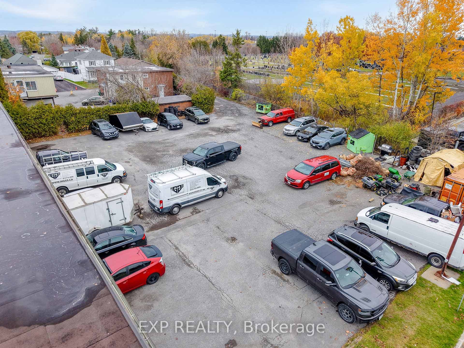 1237 1255 Cousineau Street photo 21