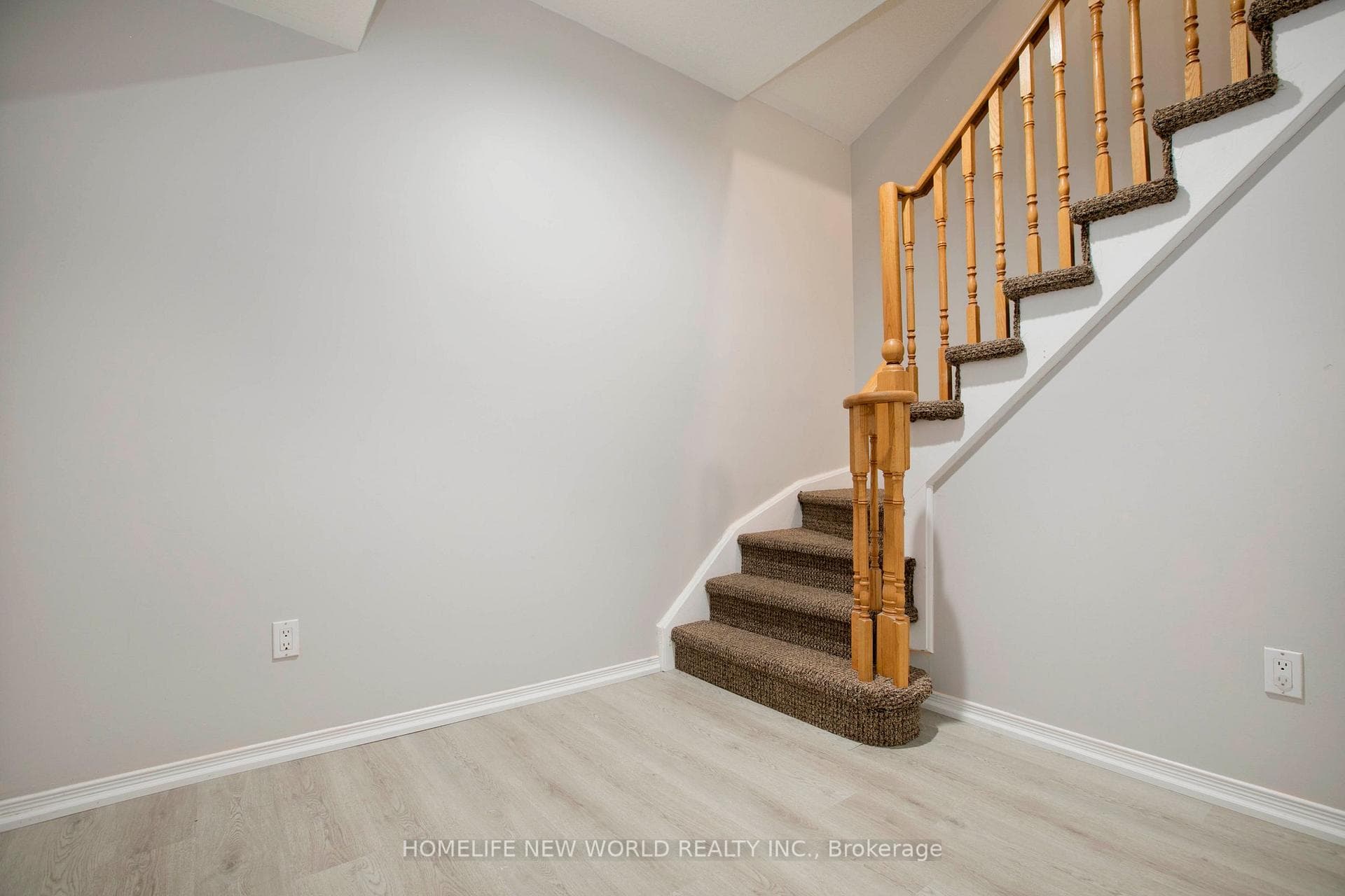 29 Rosebank Drive Unit 1506 photo 25