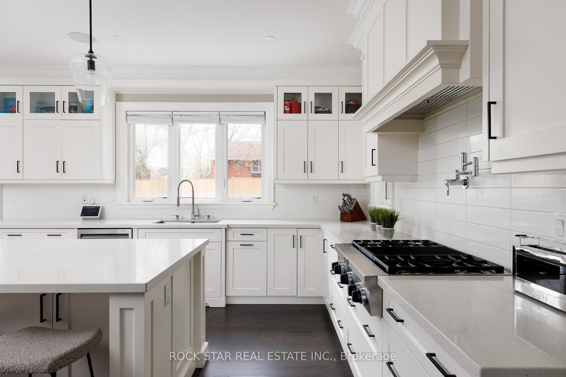 540 Weir Avenue photo 15