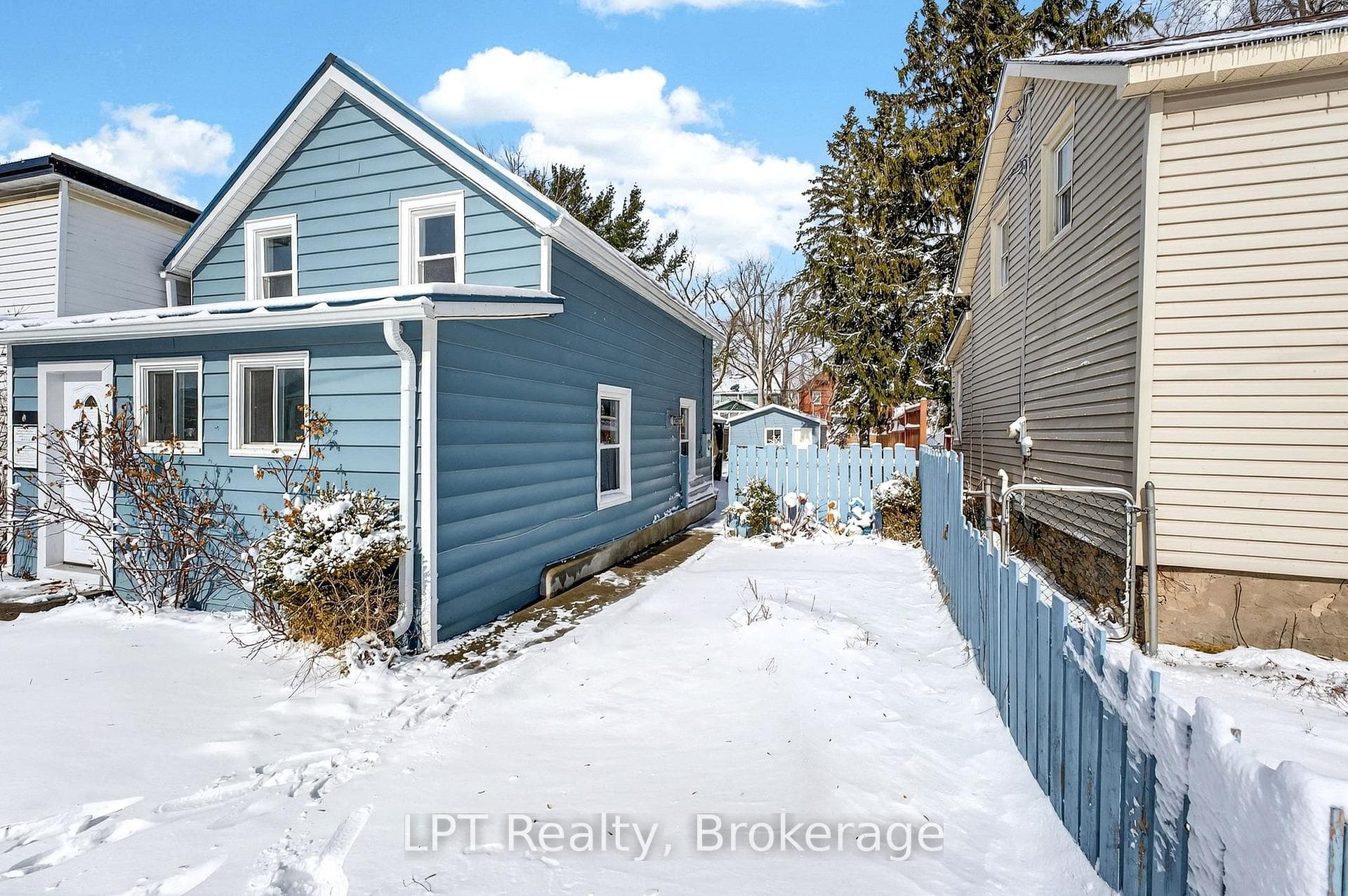 176 Garden Street photo 2