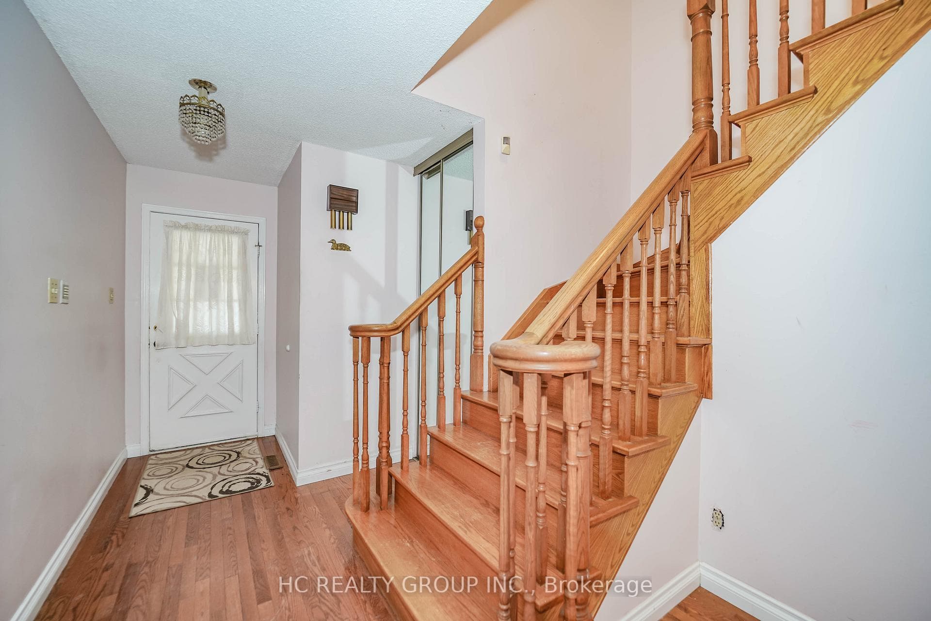 59 Braeburn Drive photo 4