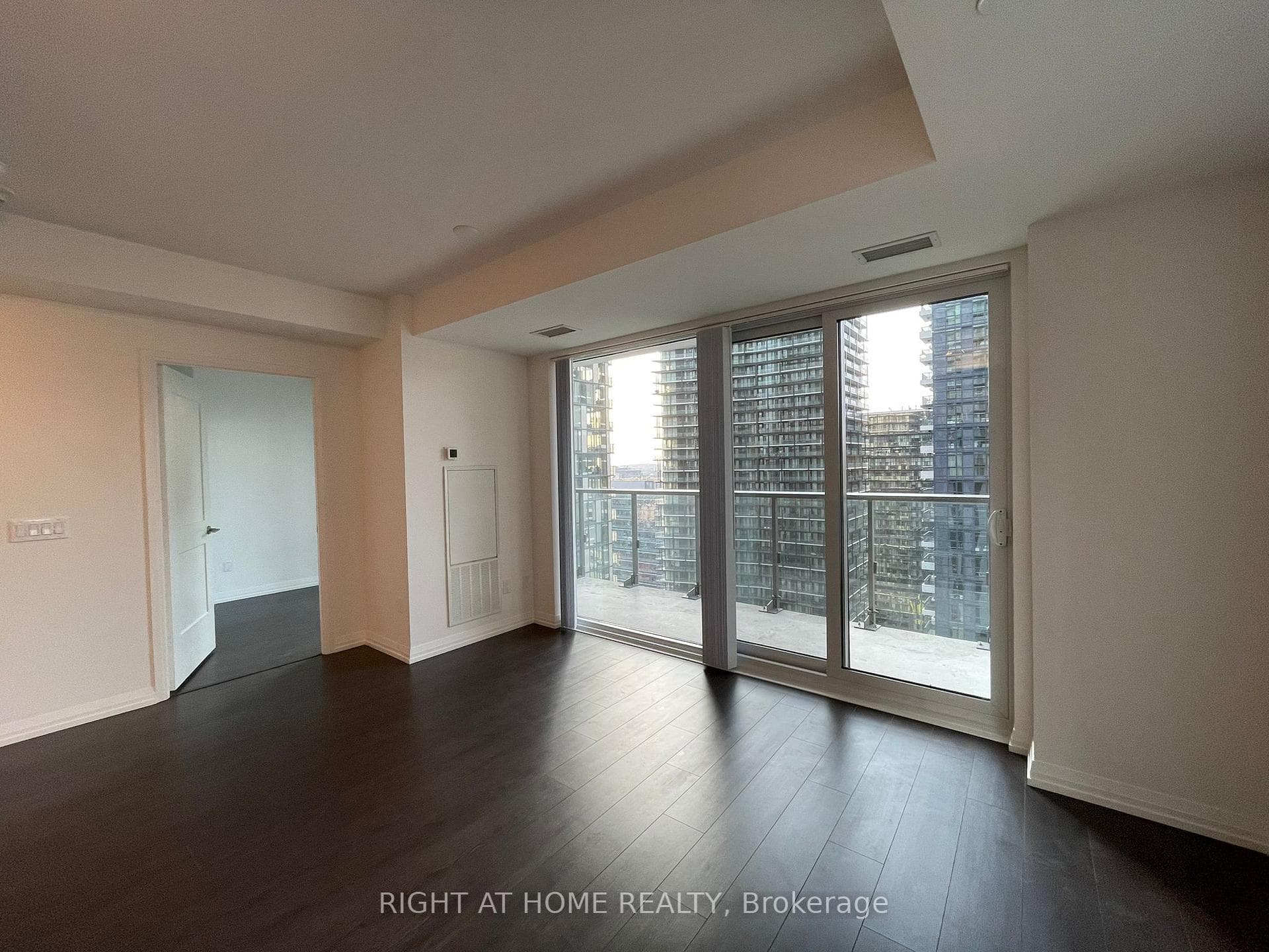 28 Widmer Street Unit 2828 photo 7