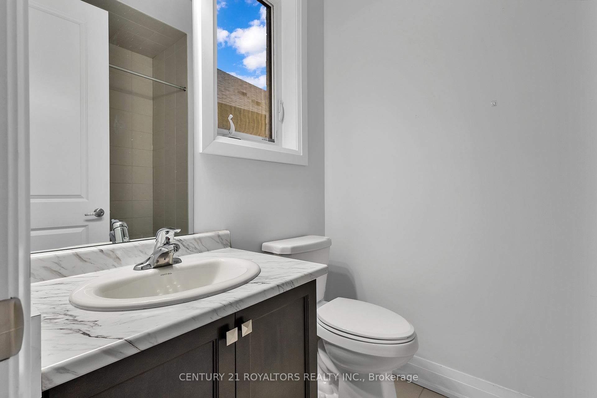 1283 Upper Thames Drive photo 36