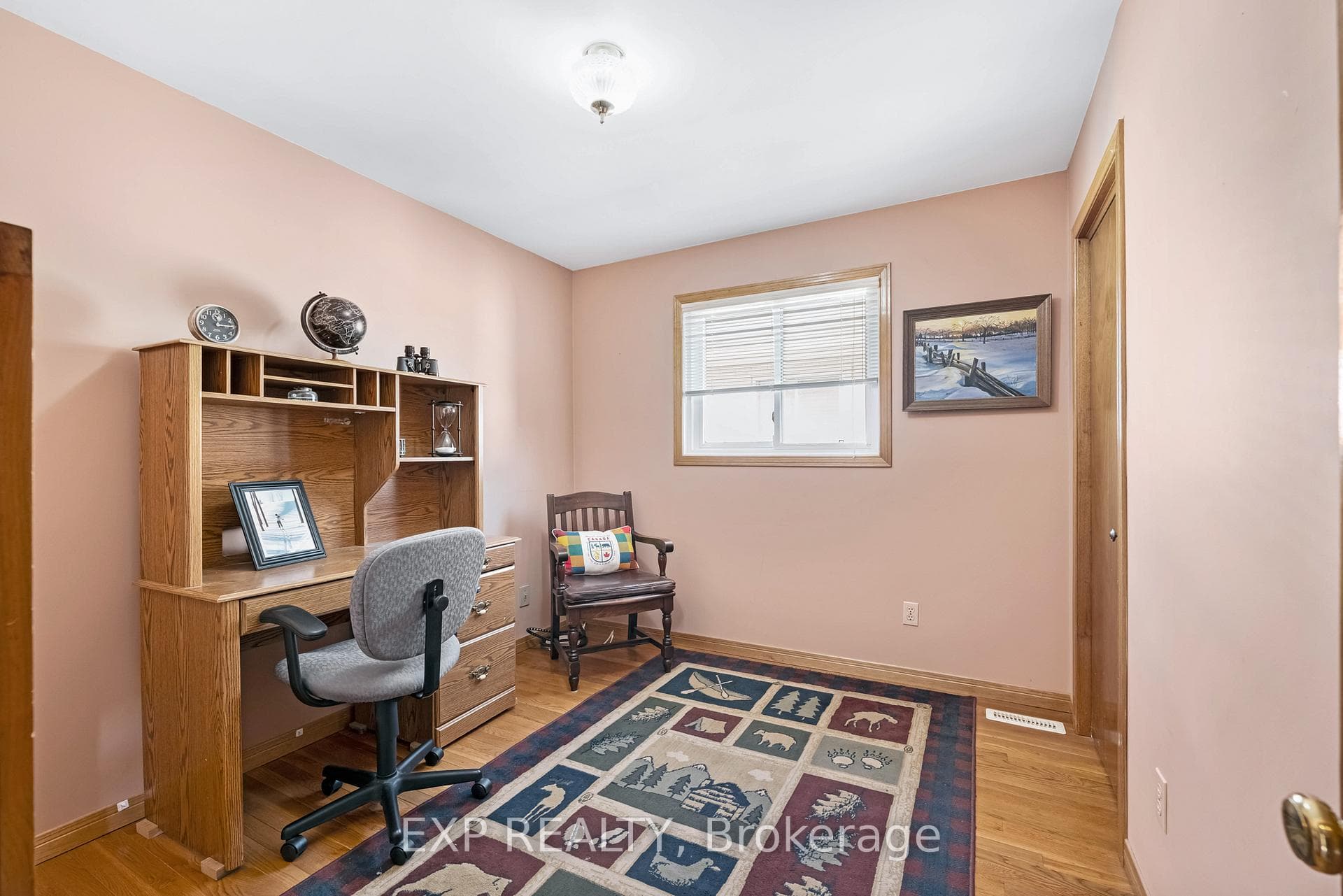 375 Ashworth Drive photo 19