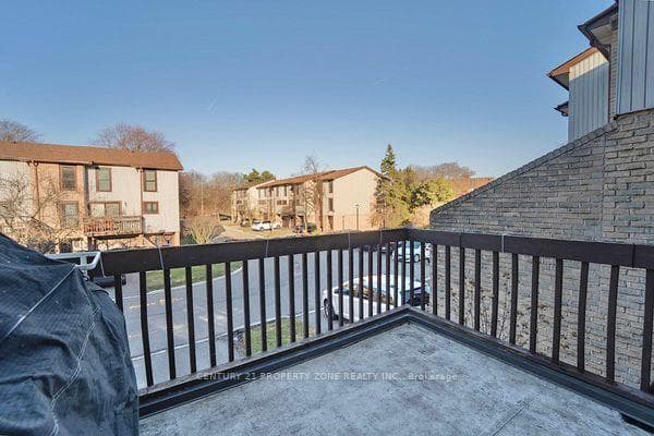 6860 Glen Erin Drive Unit 19 photo 10