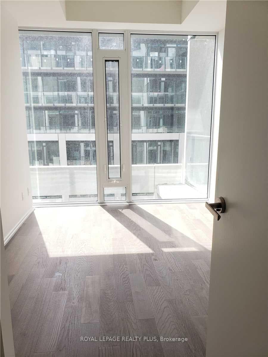 5 Soudan Avenue Unit 1201 photo 17