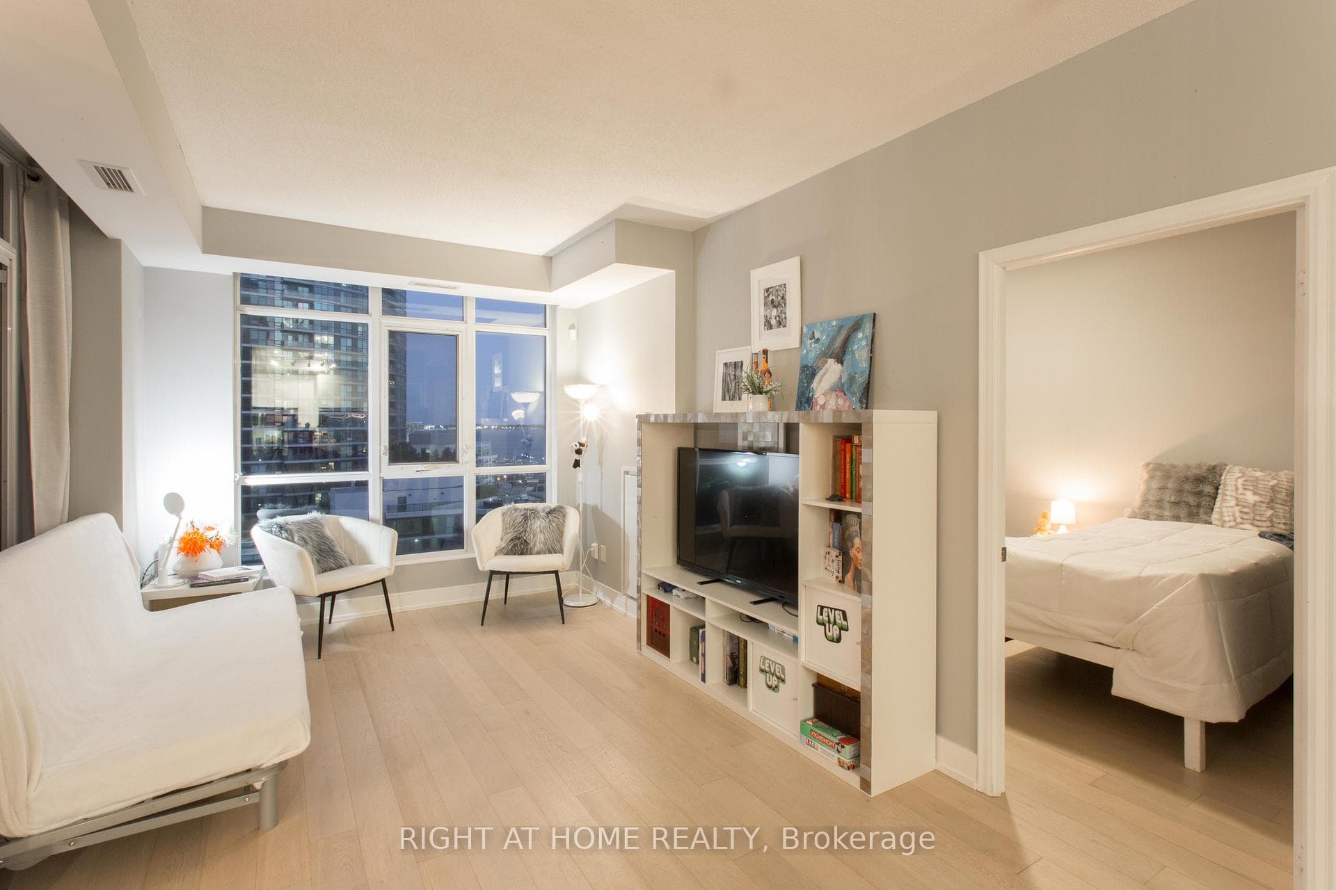 21 Grand Magazine Street Unit 1508 photo 18