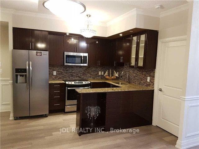7167 Yonge Street Unit Ph306 photo 10