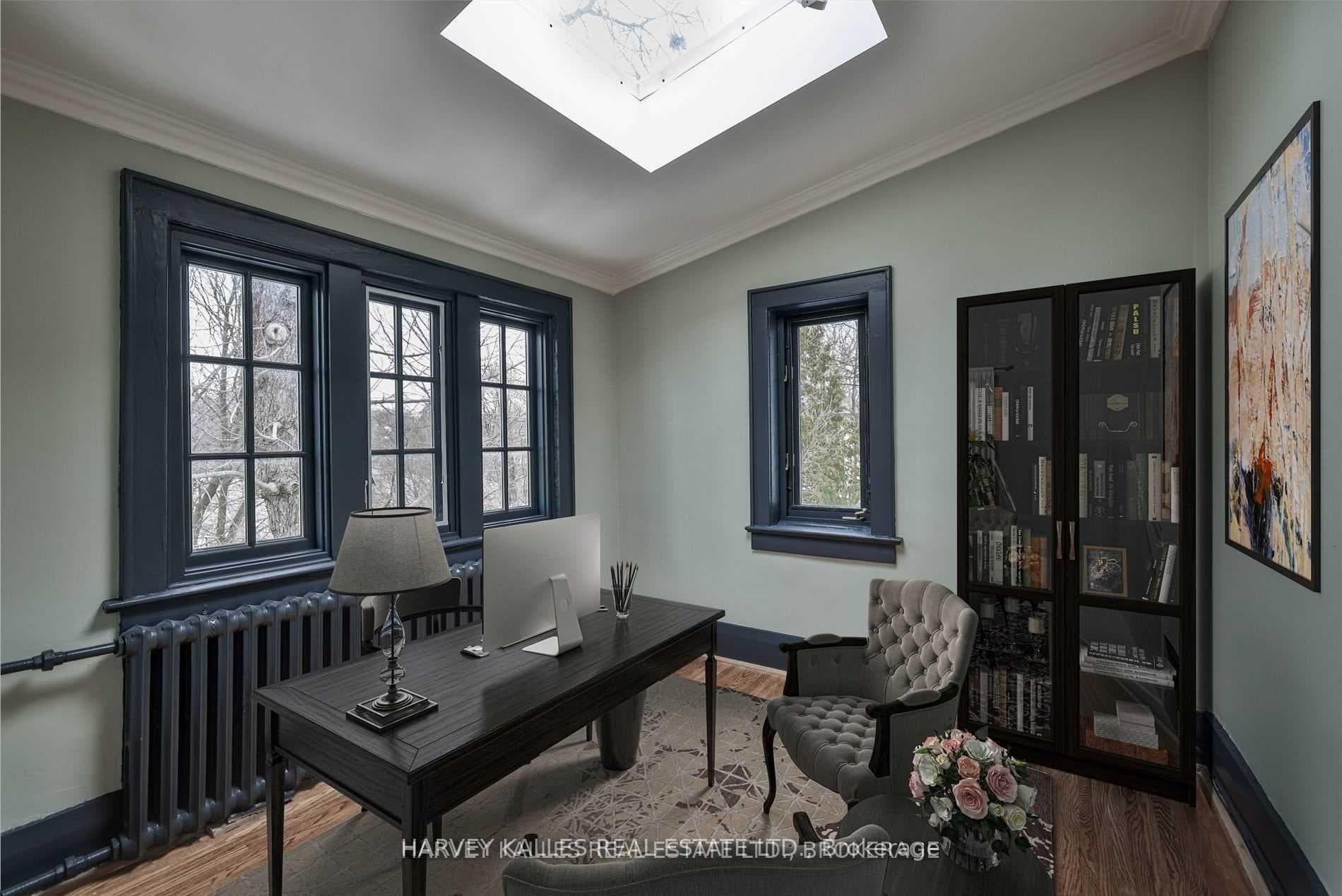 54 Heathdale Road photo 24
