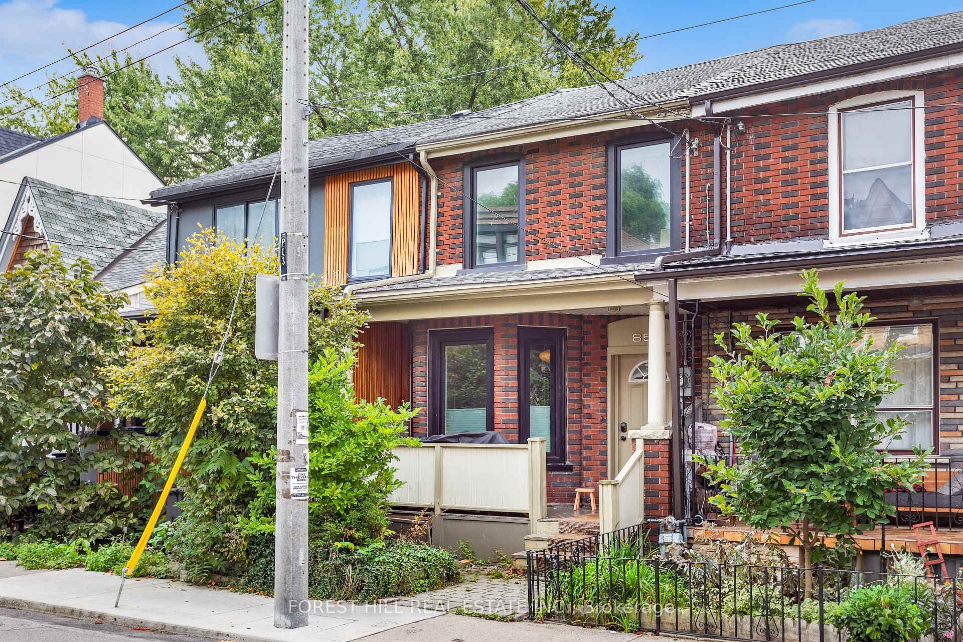 85 Mitchell Avenue photo 1