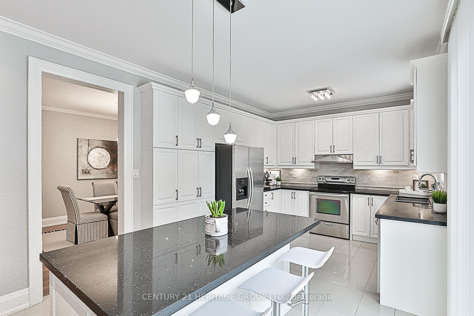 3 Thomas Legge Crescent photo 12