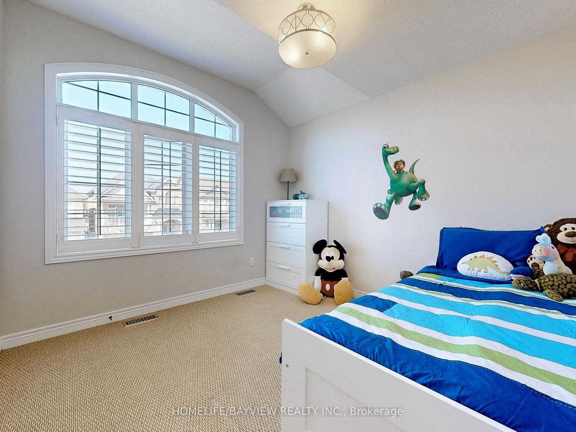 2nd Bedroom
