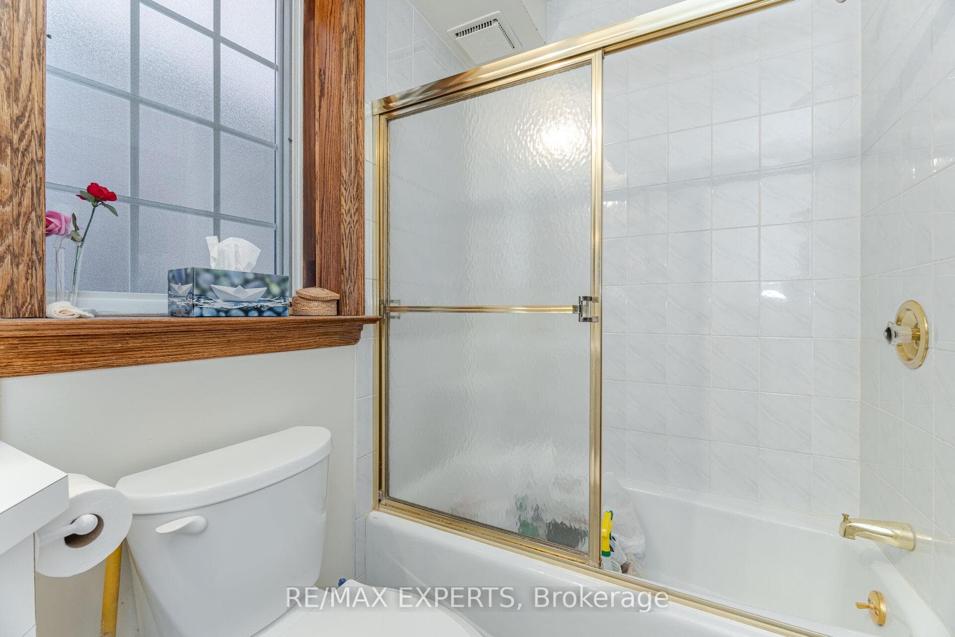 121 Belsize Drive photo 20