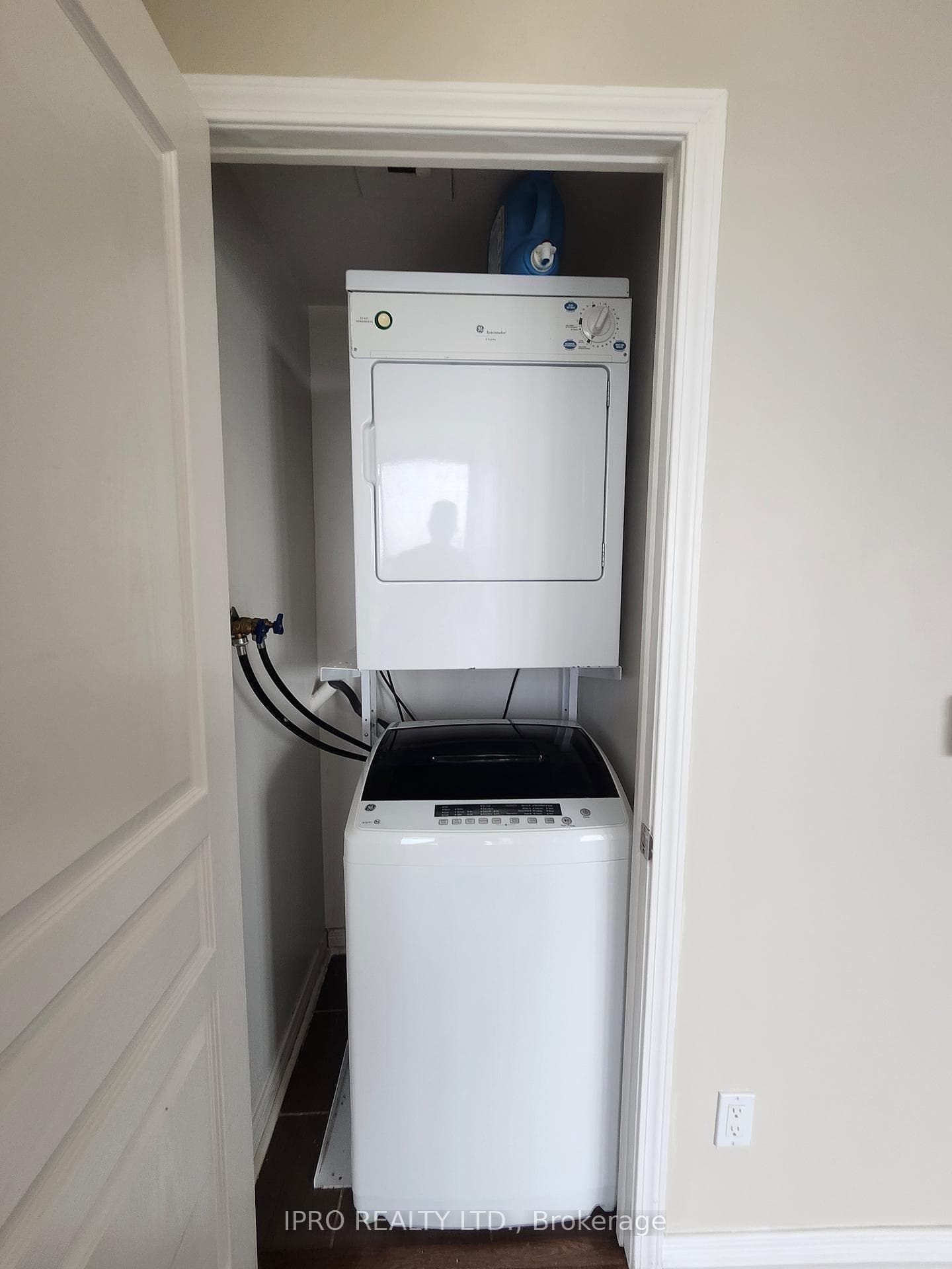 2240 Lakeshore Boulevard Unit 2503 photo 11