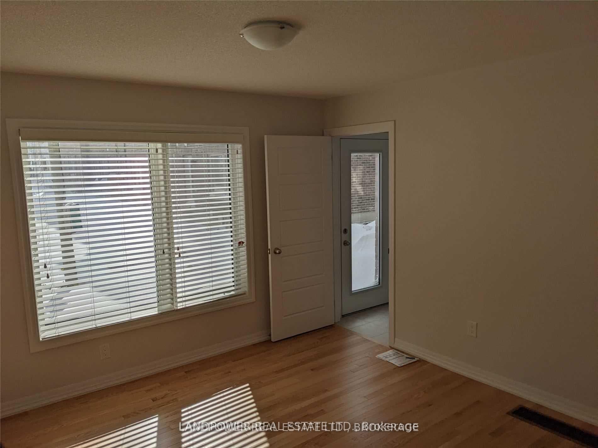 53 Delano Way photo 2