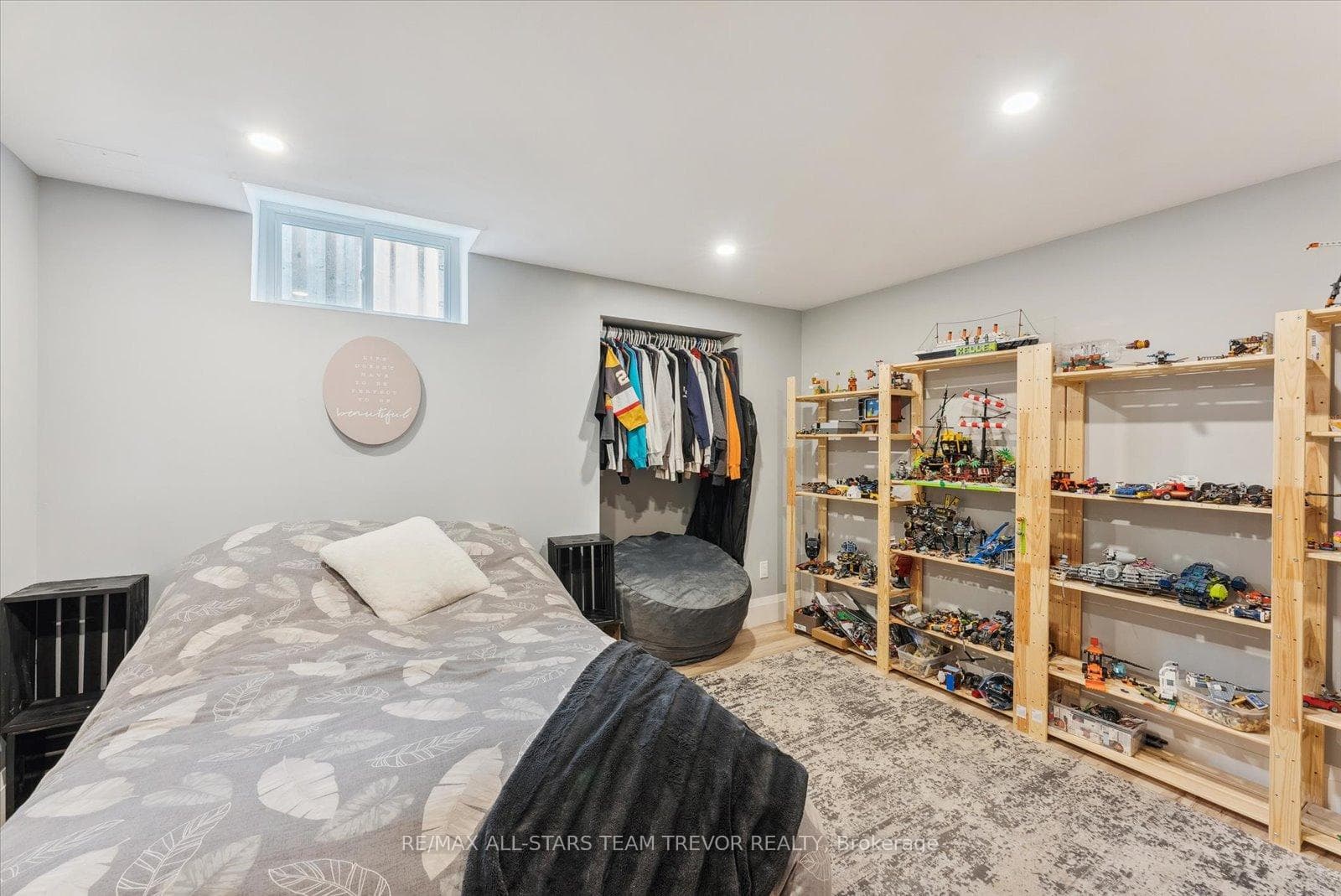 31 Carrick Avenue photo 32
