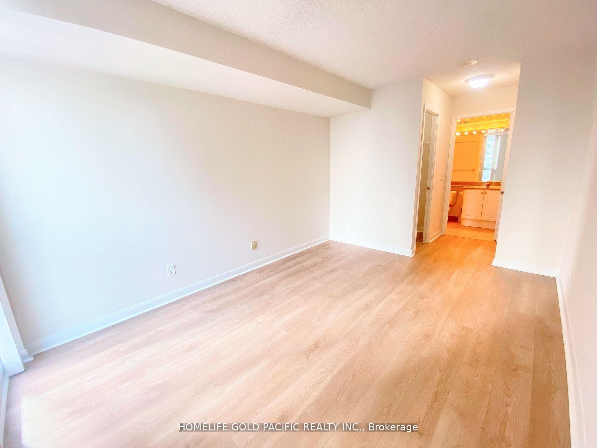 4968 Yonge Street Unit 1706 photo 9