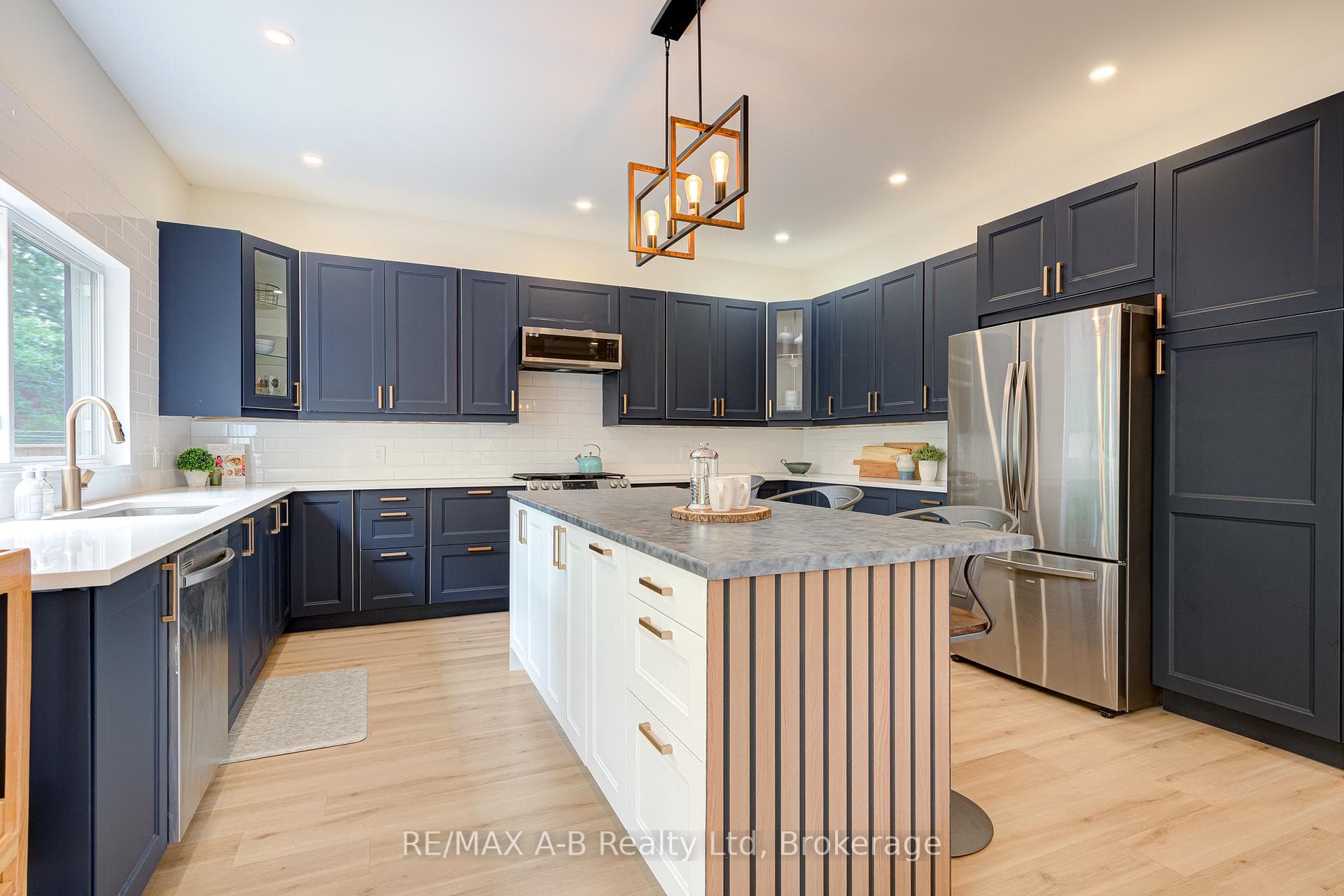 261 Albert Street photo 18