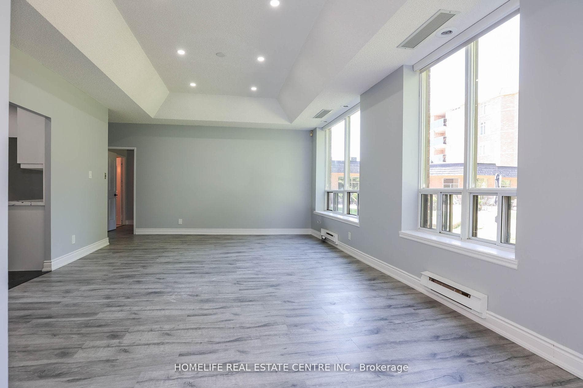 8111 Forest Glen Drive Unit 117 photo 8