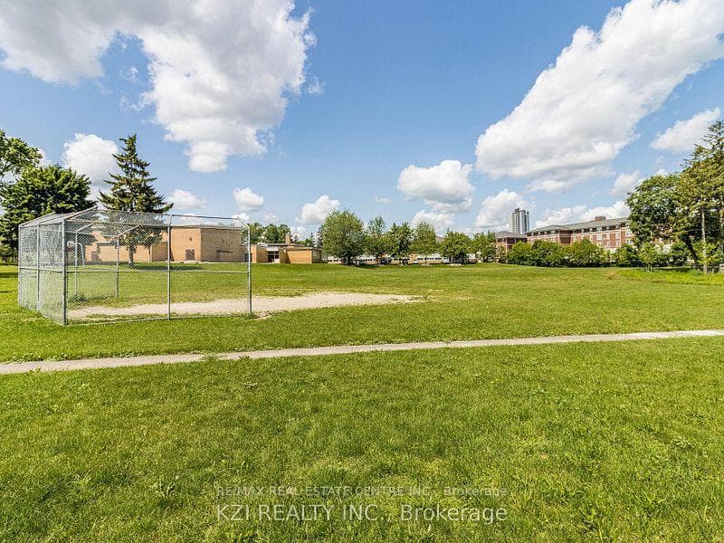 128 King Street Unit 1001 photo 29