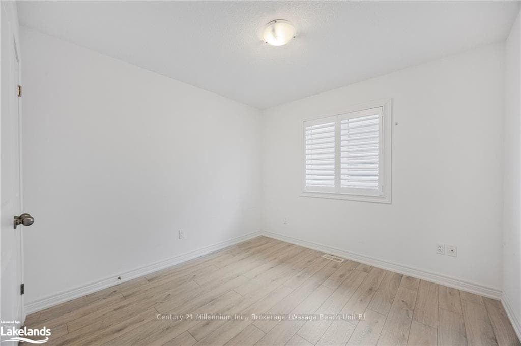 96 MCLEAN Avenue photo 30