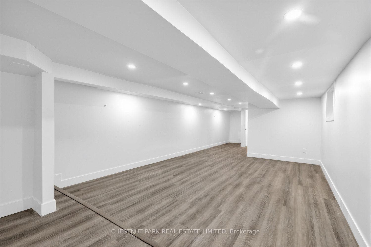 89 Dearbourne Avenue photo 30