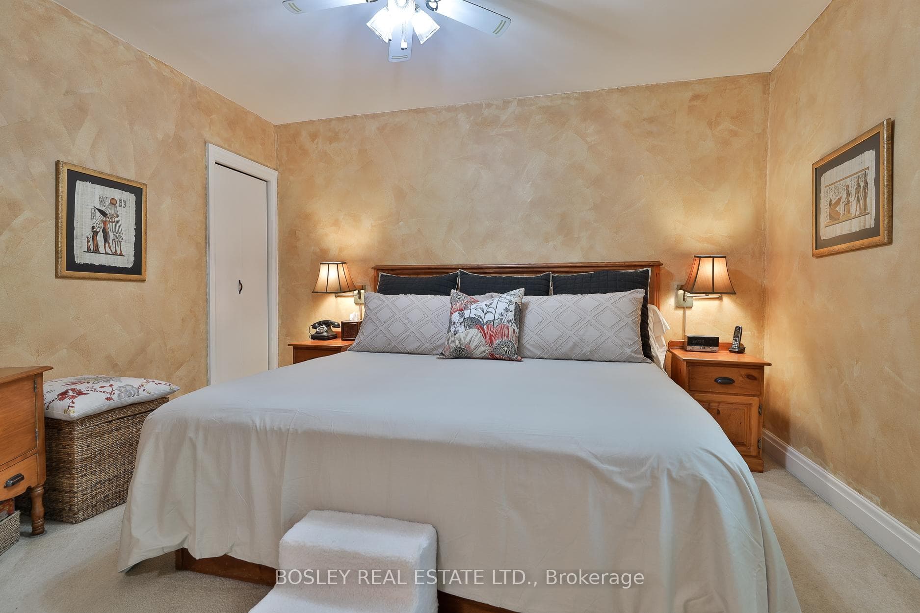 333 Sutherland Drive photo 14