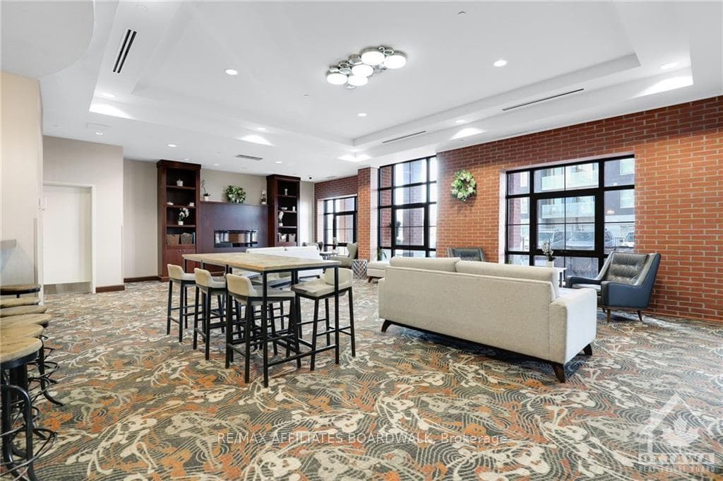 555 ANAND Unit 610 photo 14
