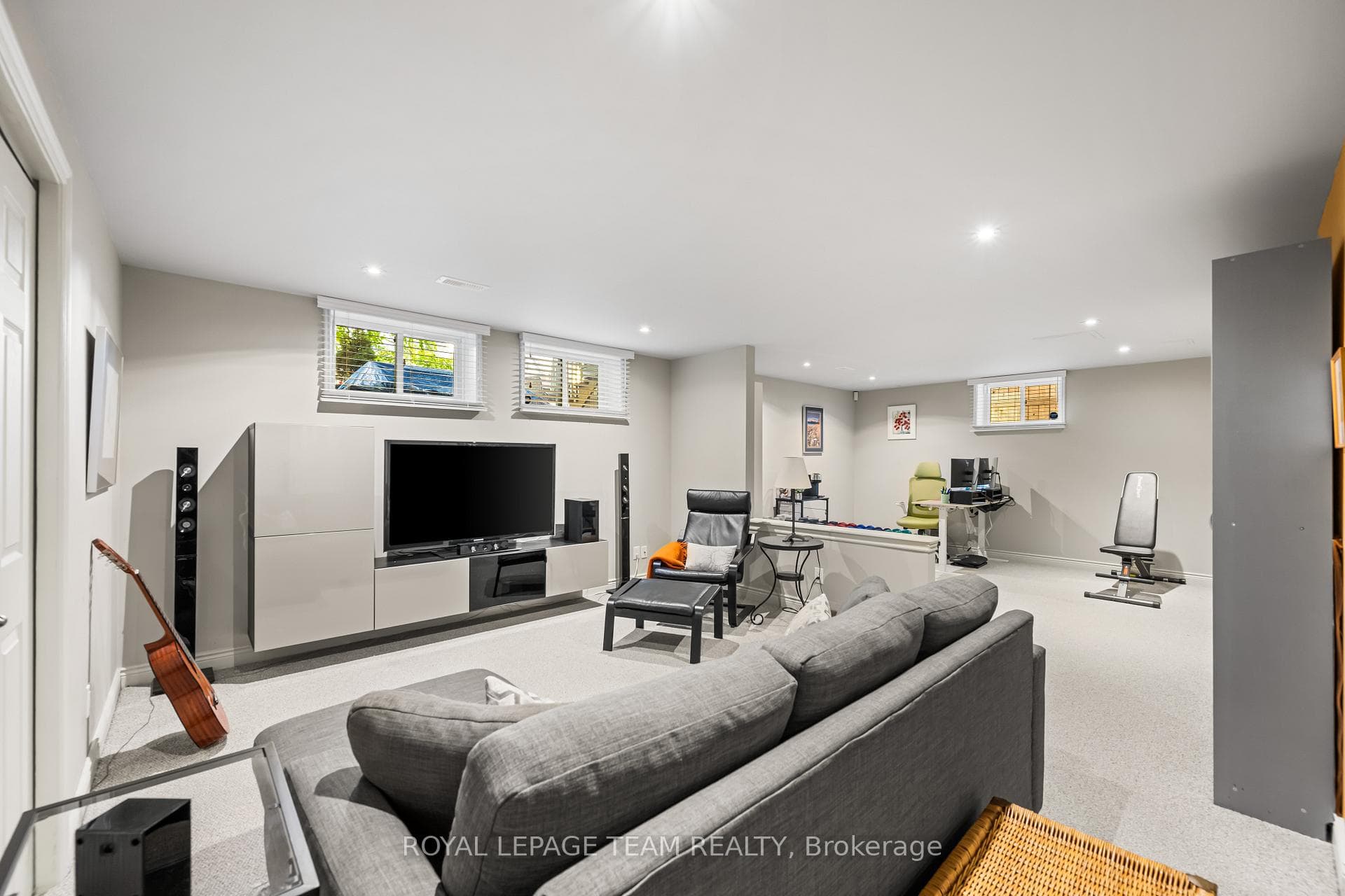 41 Civic Place photo 40
