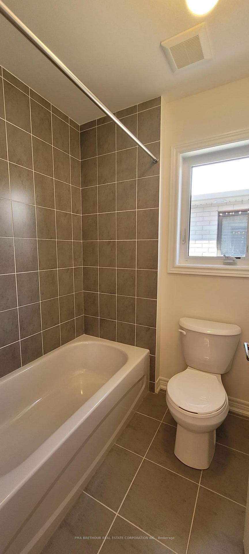 139 Dovedale Drive photo 17