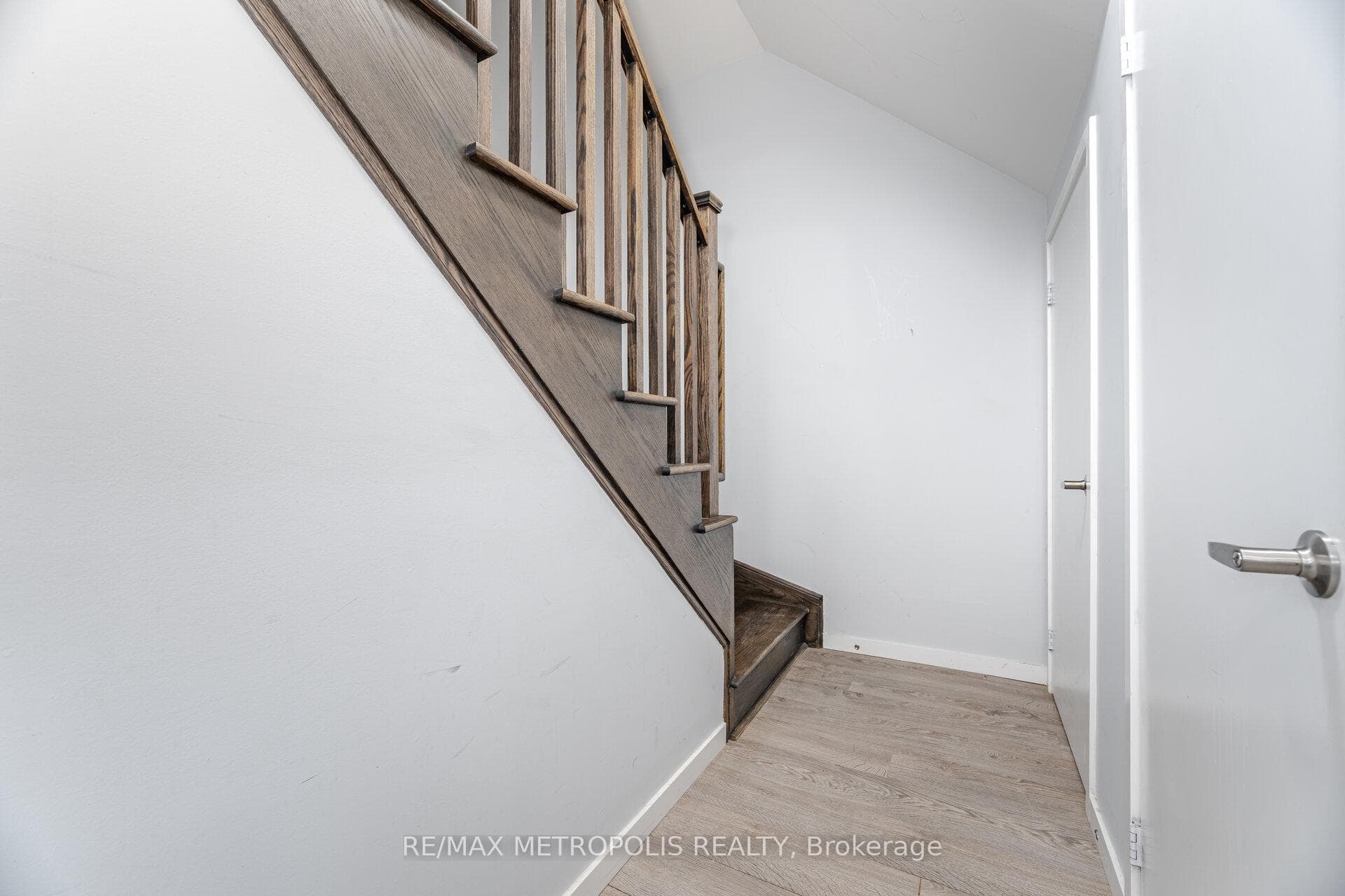 1711 Pure Springs Boulevard Unit 110 photo 18