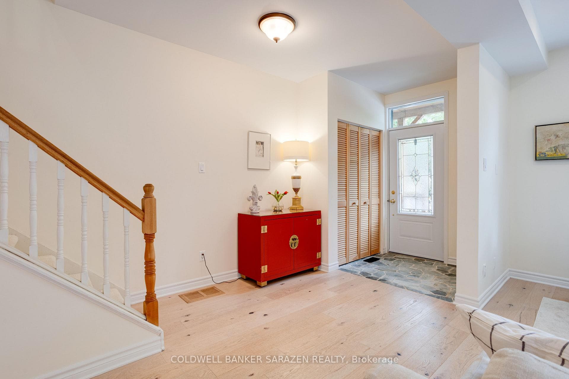 158 Primrose Avenue photo 5