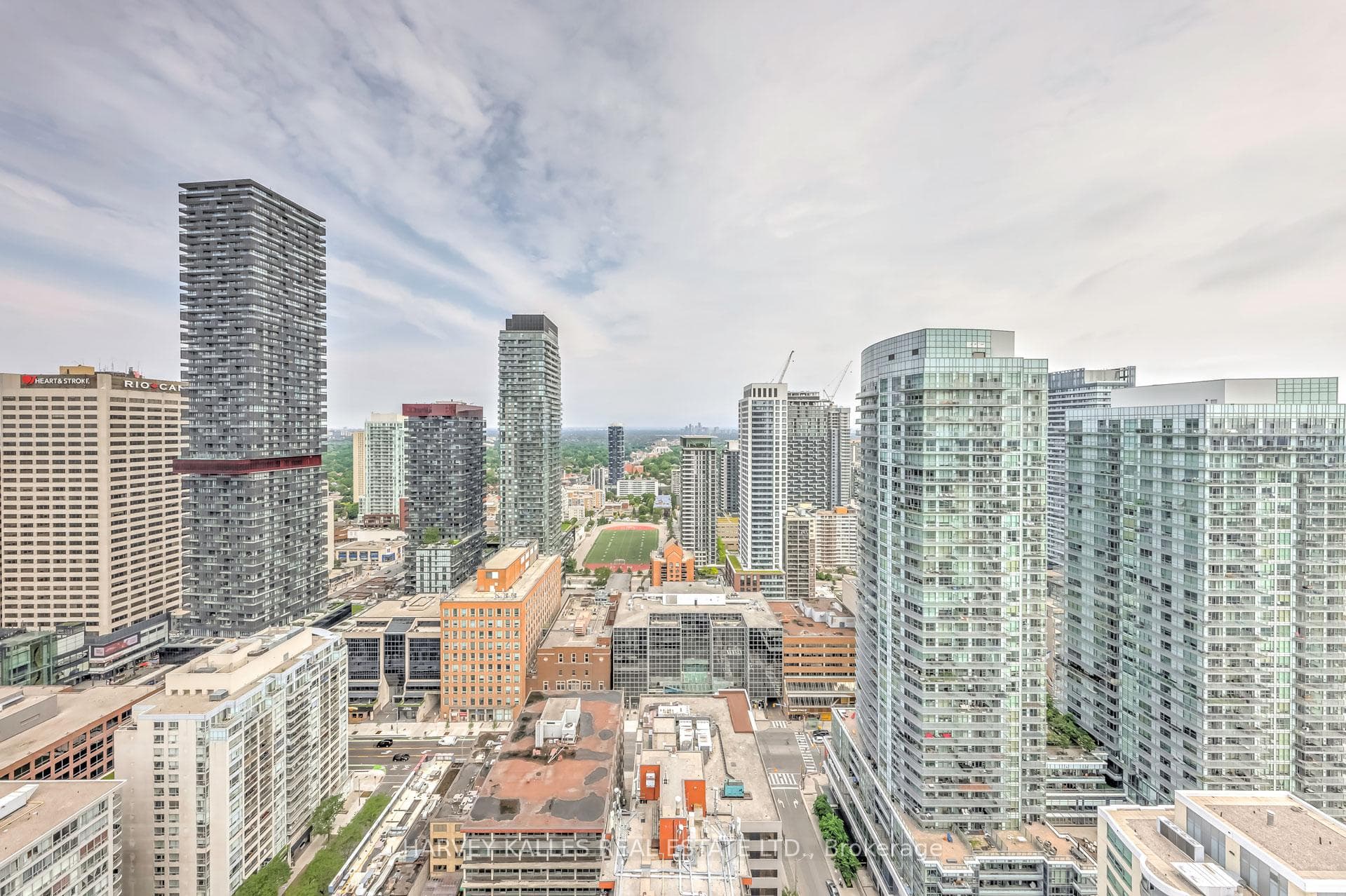 50 Dunfield Avenue Unit PH18 photo 17