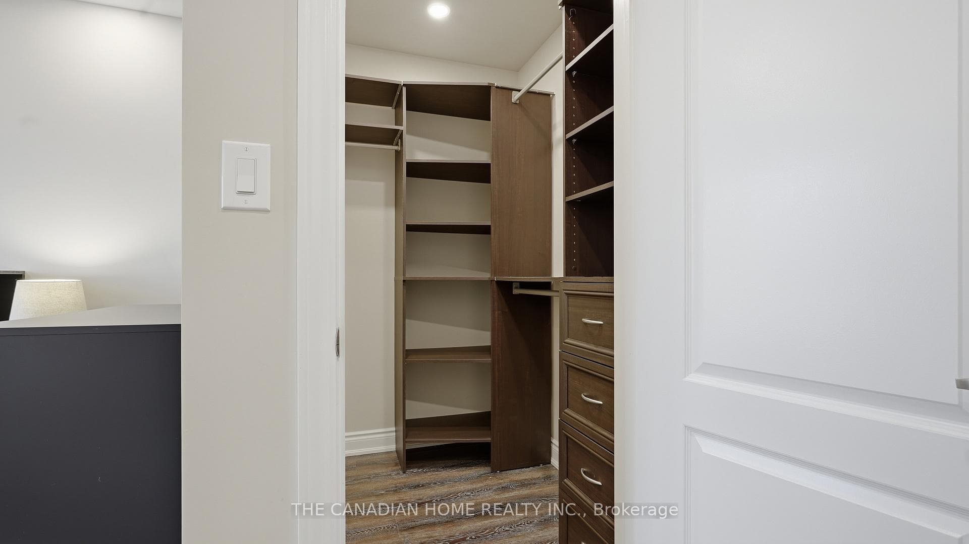 Master Bedroom Closet